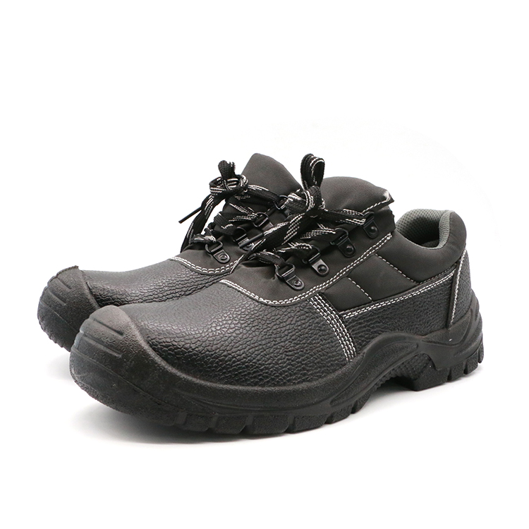 EZ575 - Construction Shoes for Men