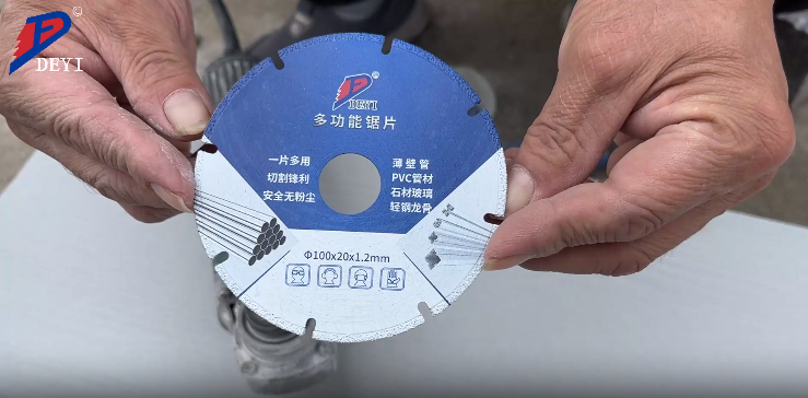 Stainless steel saw blade