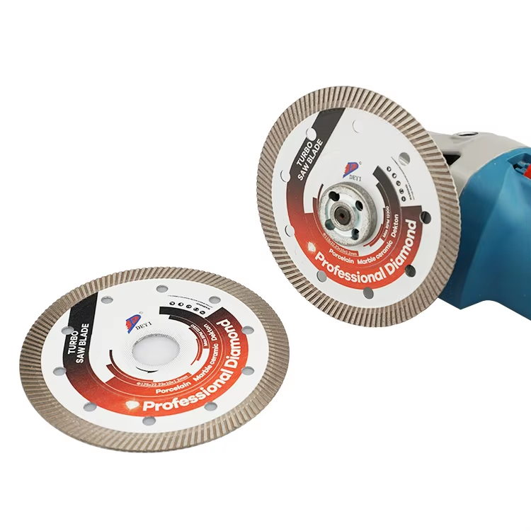 Како температура затврђивања утиче на чврстоћу дискова за резање дијаманта који су поштеђени од еколошке штеде?