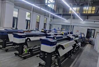 Hỗ trợ khách hàng toàn diện