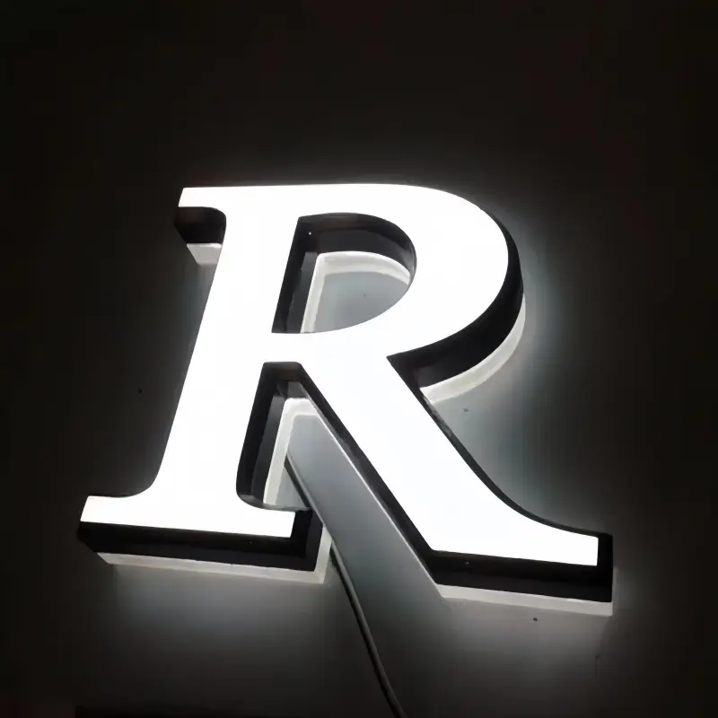 Why Custom LED Letters Outshine Traditional Signage Options