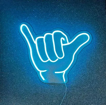 How Do XY Signs Compare to Traditional Signage Options?
