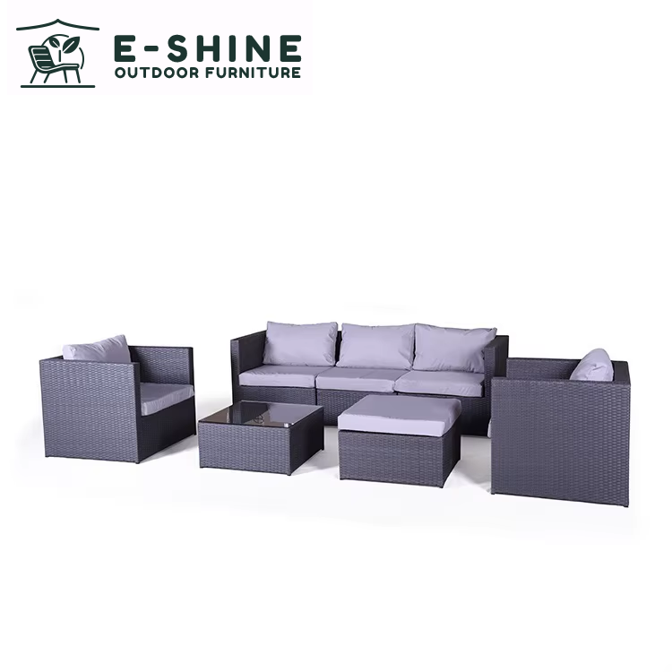 China Freizeitstil Außengestaltung Möbel aus Metall und Stoff Rattan-Patiod-Möbelset Gartensofa mit Seil für Hallen-Nutzung