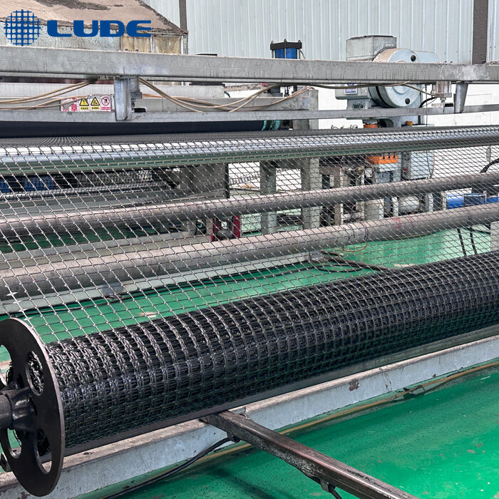 Common issues solved by geogrid mesh retaining wall