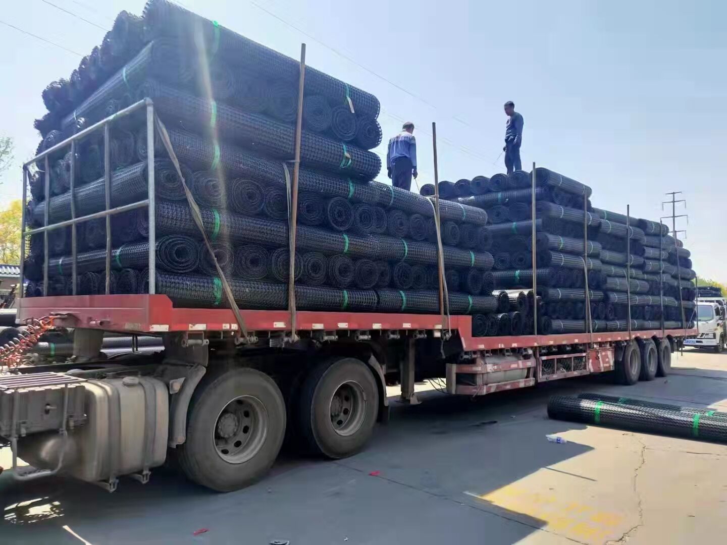 Where to Buy Affordable Driveway Mesh for Large Scale Projects?