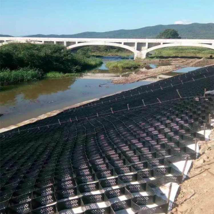 Common issues with slope protection and how geocells can help