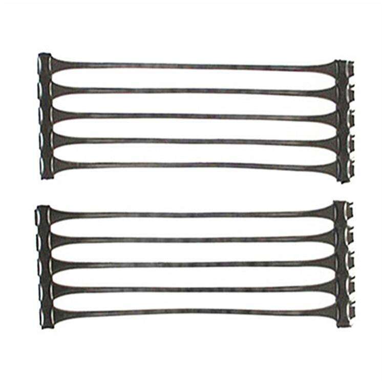 Common uses of gravel mesh in gardening and construction applications