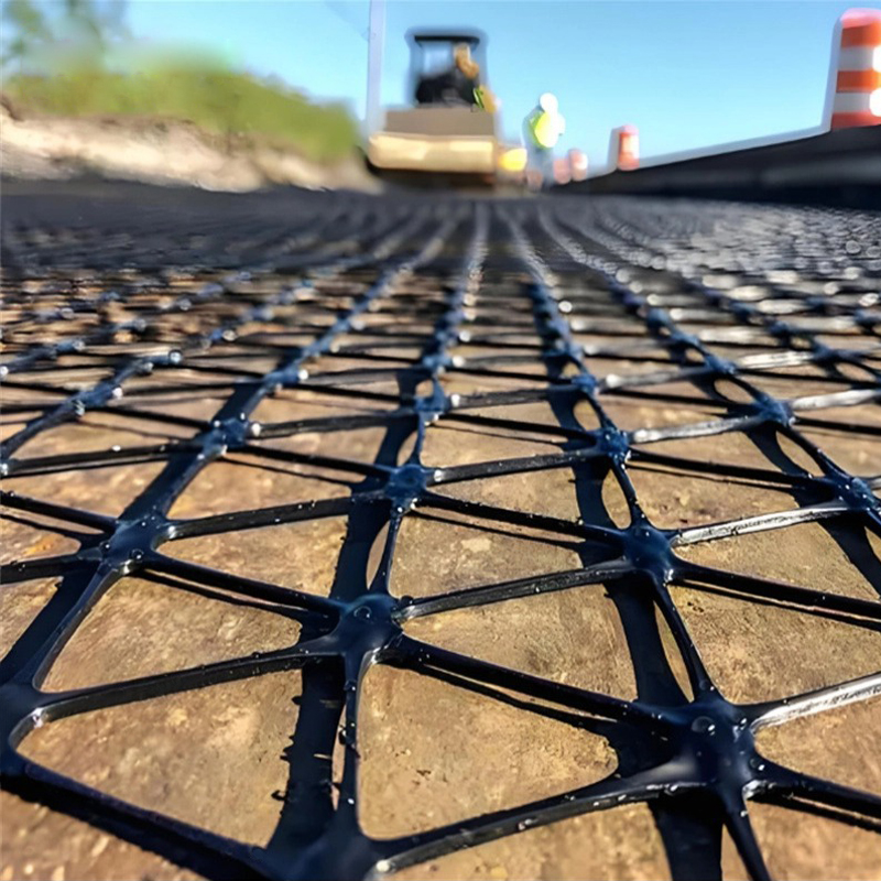 Building a Smooth Road on Subgrade, Bearing Heavy Loads on Soft Ground (3).png