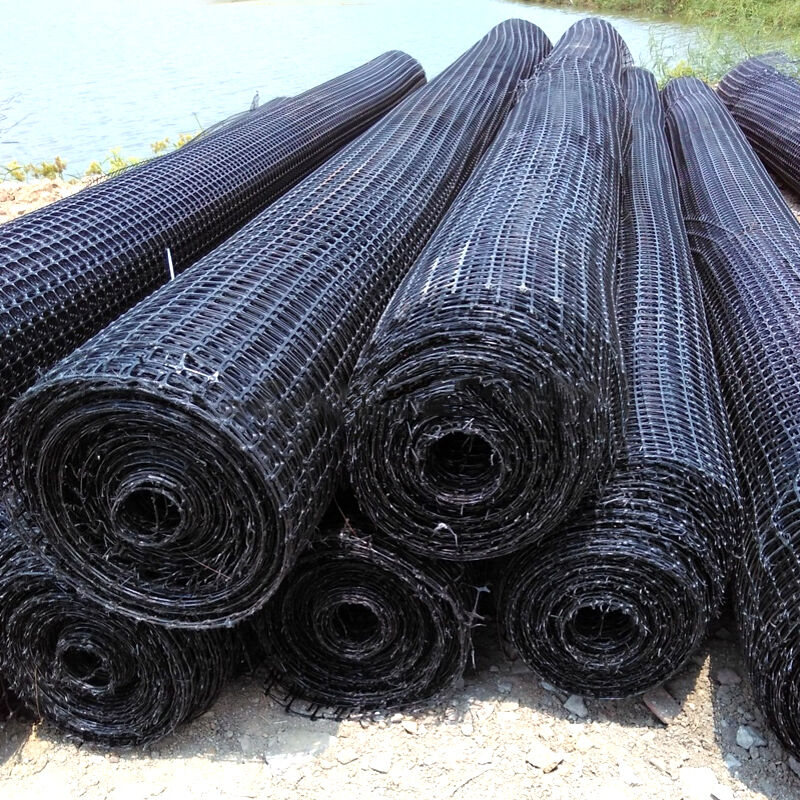 Where to Source Durable Geo Grid for Long-Lasting Retaining Walls