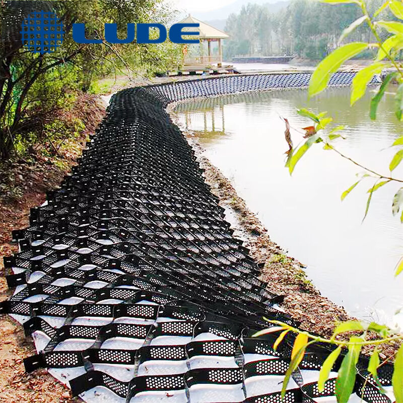 product hdpe geocell gravel stabilizer 50mm 200mm manufacturers price for ground grid for farm land walkway driveway road strengthening-6