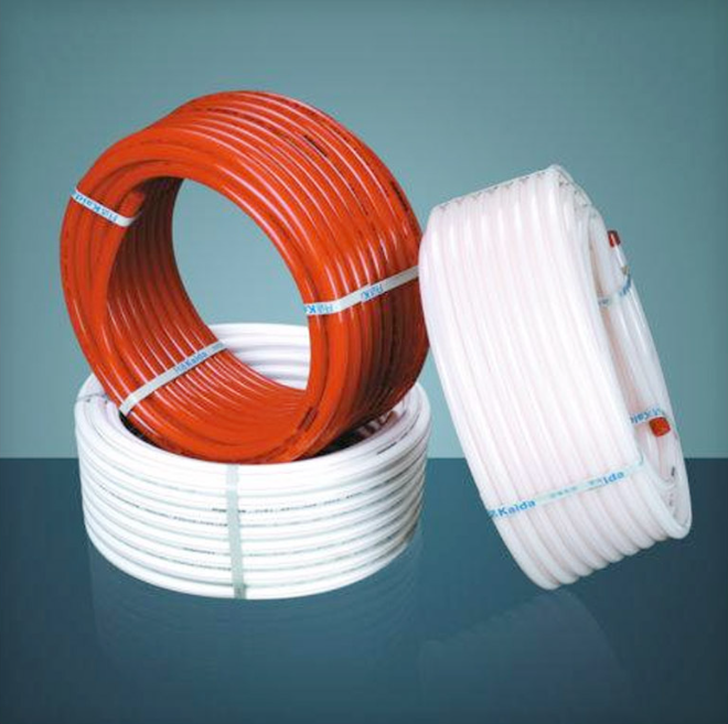 Avanceret produktionsteknologi til overlegne PEX-AL-HDPE rør