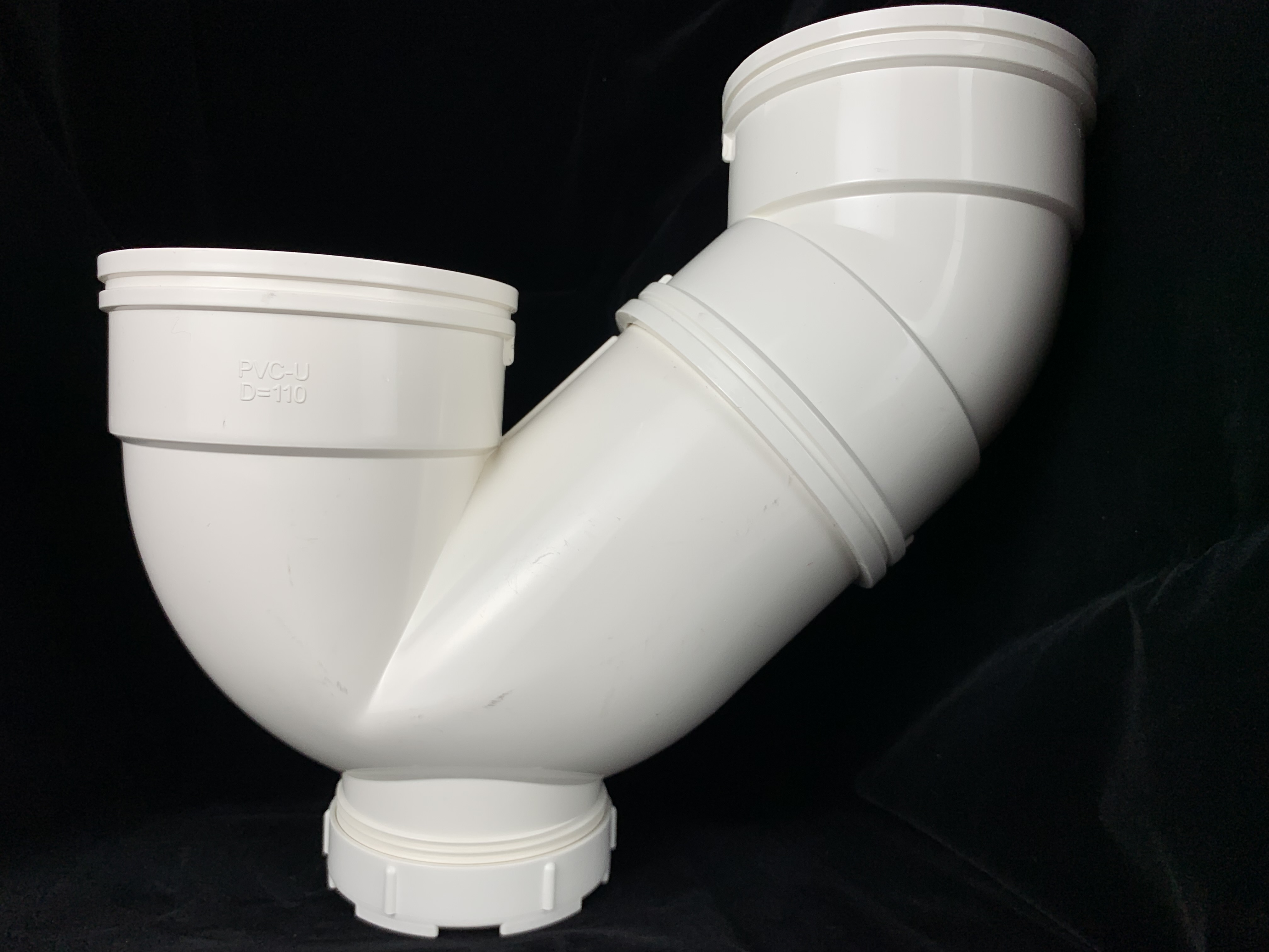 Why PVC pipe dimensions matter for fluid flow?