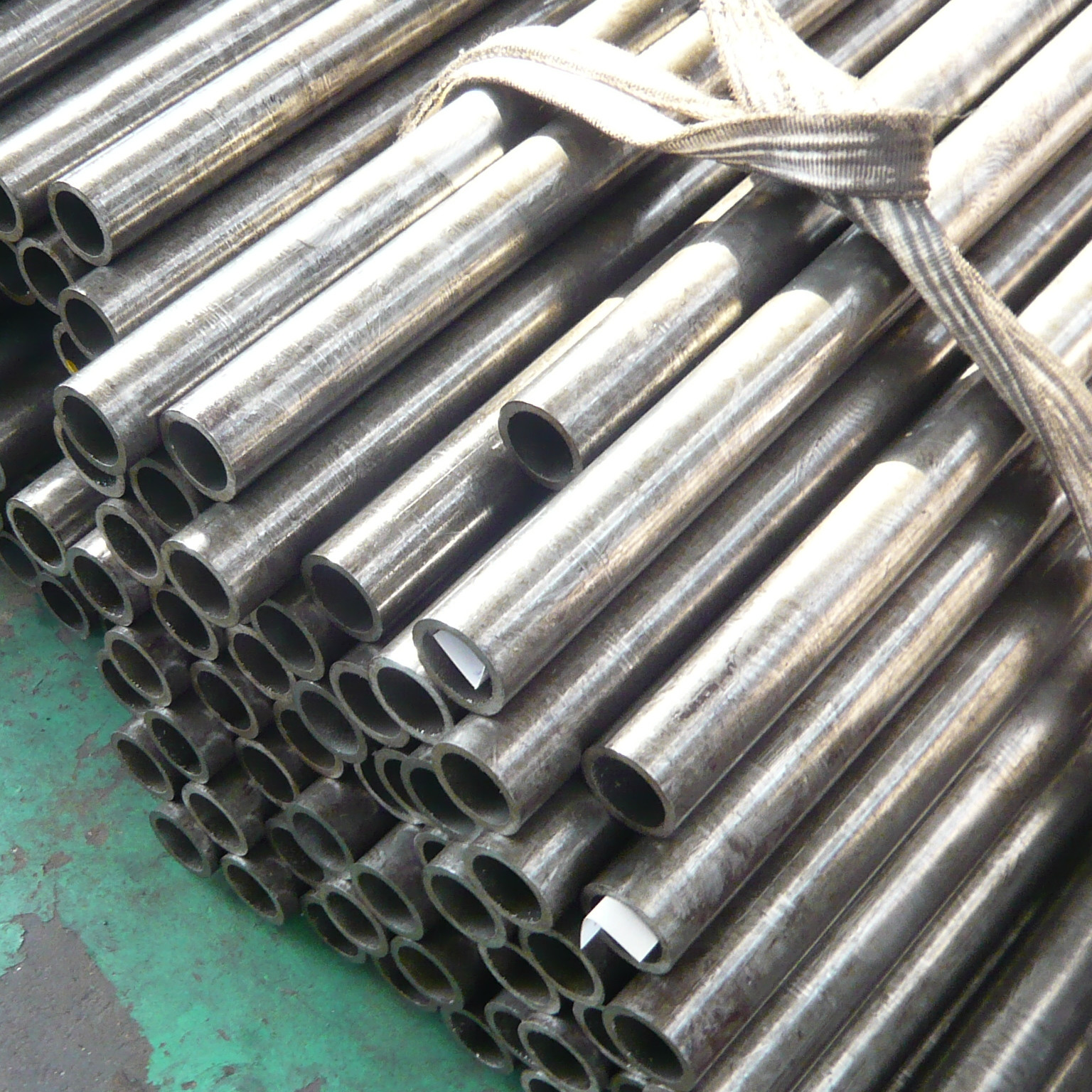 Why Choose Precision Tubes for Medical Equipment