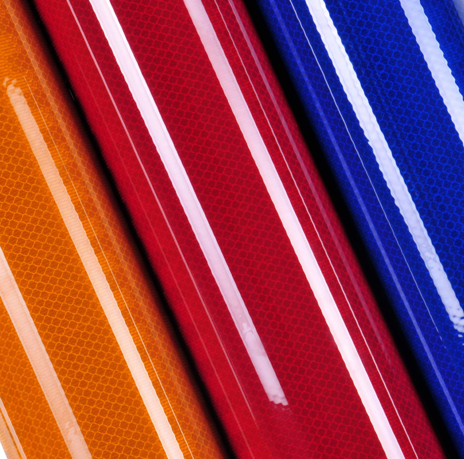 Can reflective products be customized in color?