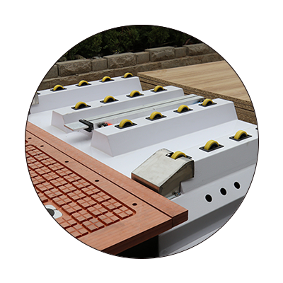 Auxiliary feeding wheels.png