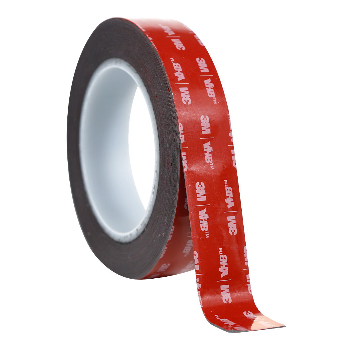 Can 3M VHB Tape be used in bad weather?