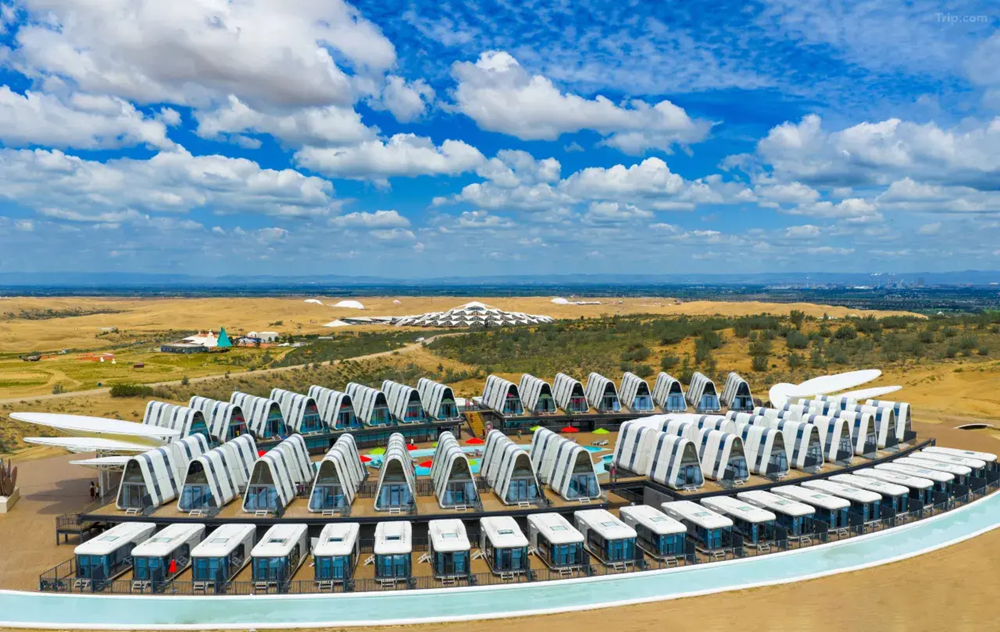 Interstellar Triangle Spacecraft