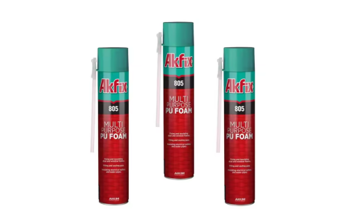 Doors and Windows Are Installed With Pu Foam Spray Caulk Polyurethane Foam Filled With Waterproof