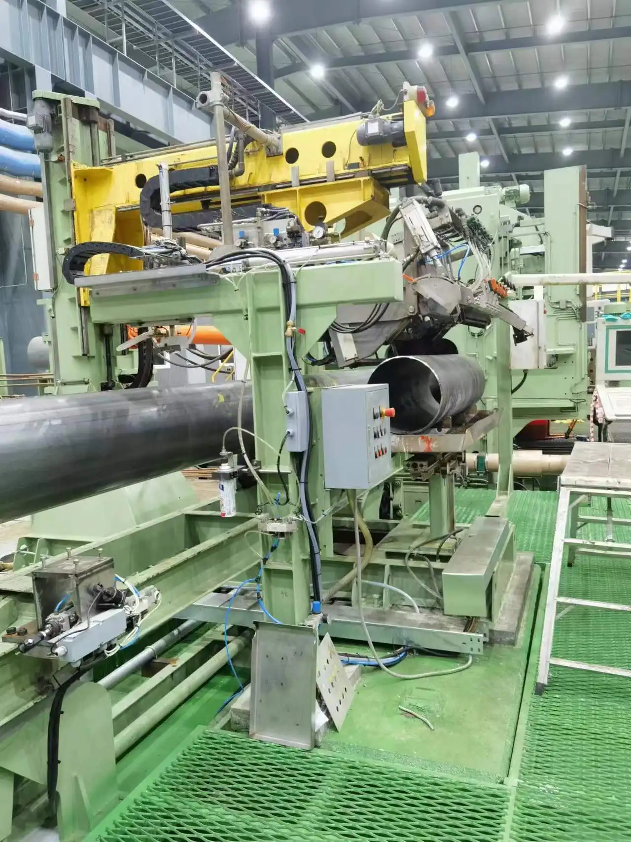 What Is an ERW Pipe Mill?