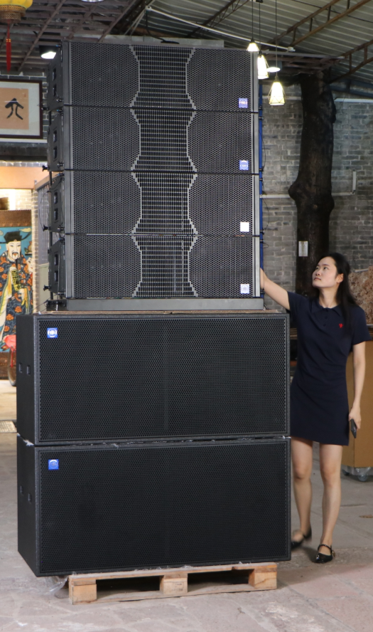 How Does a Line Array PA Sound System Improve Coverage?
