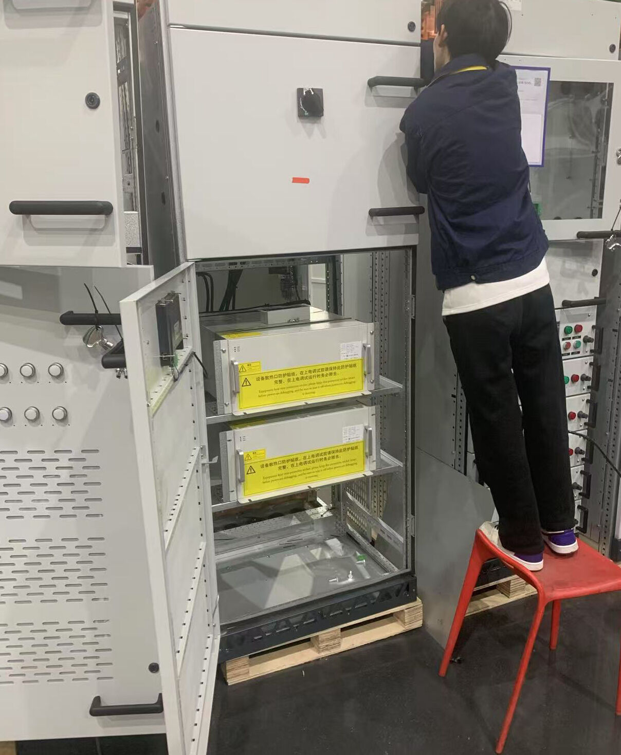 What Are the Key Advantages of Static Var Generator in Power Systems?