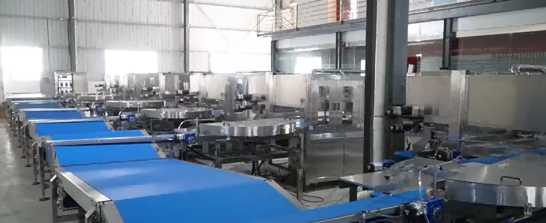 WANLISP808 Automatic Toast Ultrasonic Cutting Production Line supplier