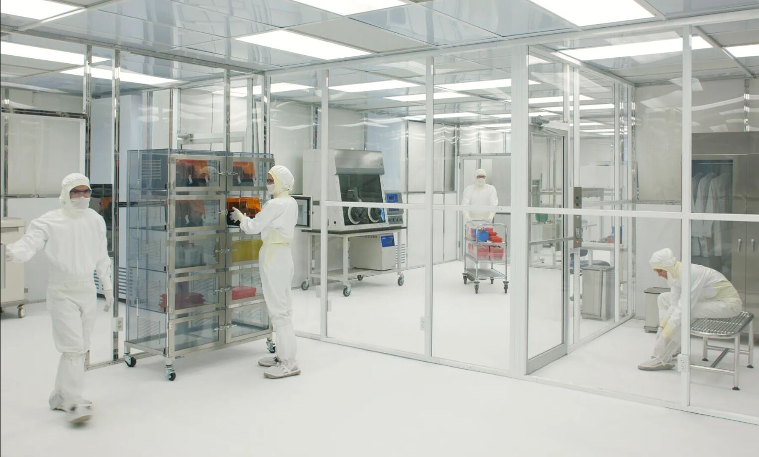 Leading Solutions for Semiconductor Clean Rooms