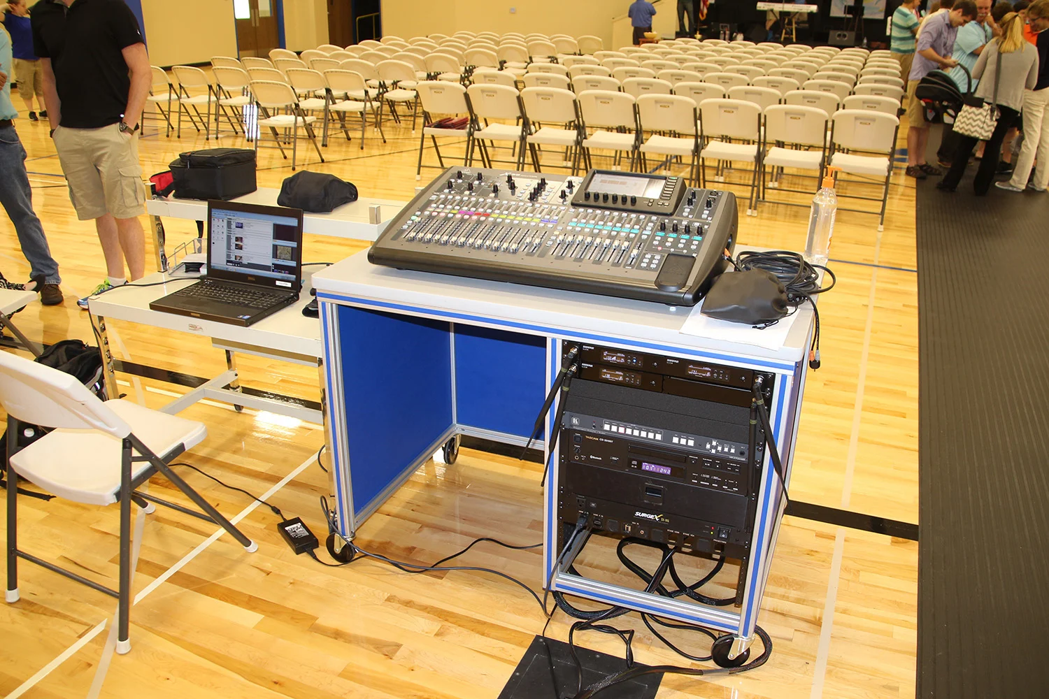 Discover the Unmatched Benefits of Our Aluminum Frame Workbench