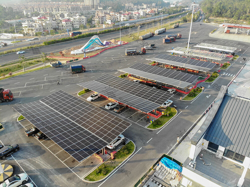 China 924KW BIPV solar carport in highway service station