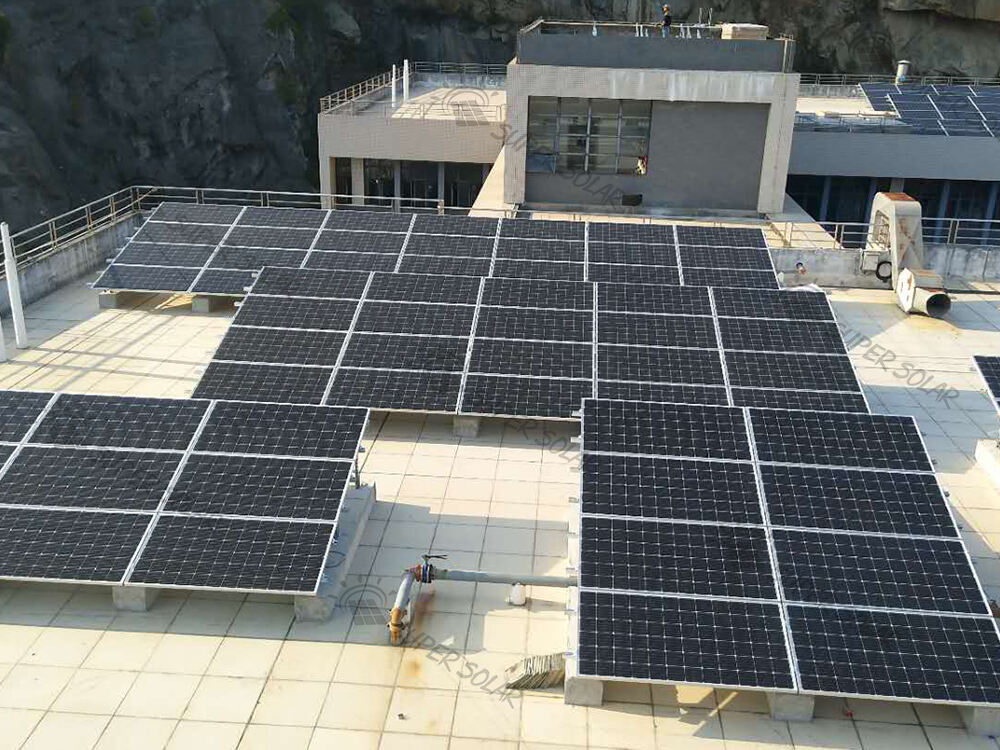 China 640KW Flat roof solar power system