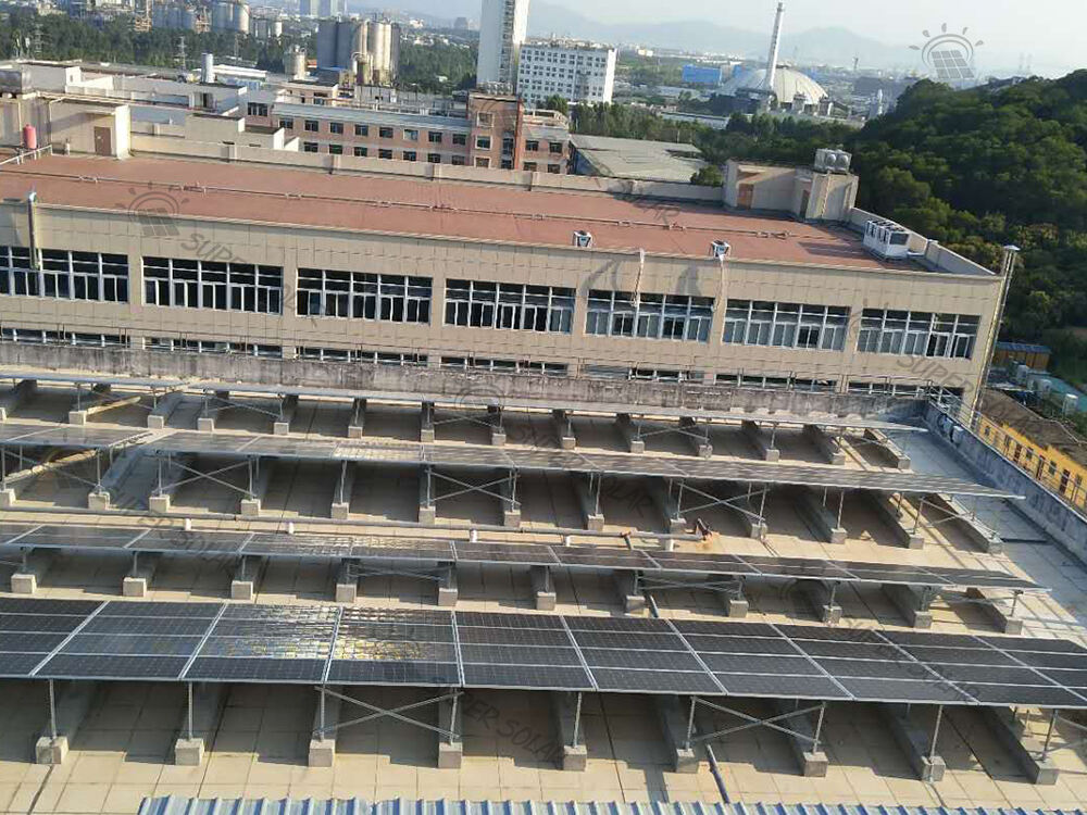 China 640KW Flat roof solar power system