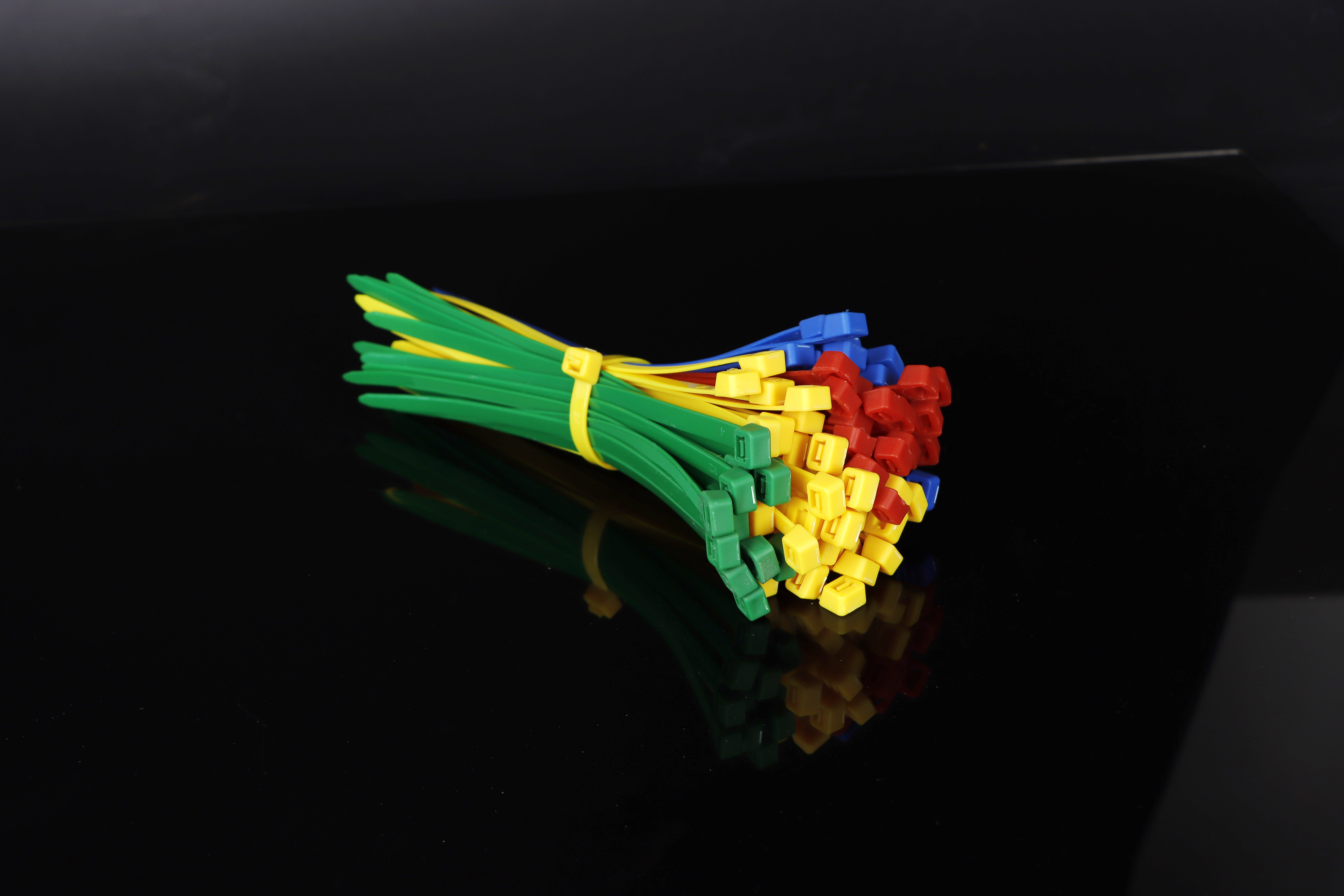 Stainless steel cable tie: long-lasting
