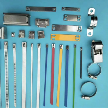 Bakit mas mainam ang stainless steel cable tie para sa mabibigat na gawain