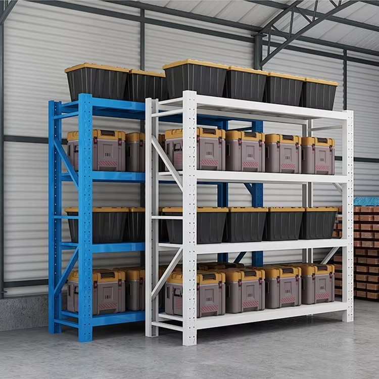 Cum să maximizați spațiul de stocare cu rafturi reglabile