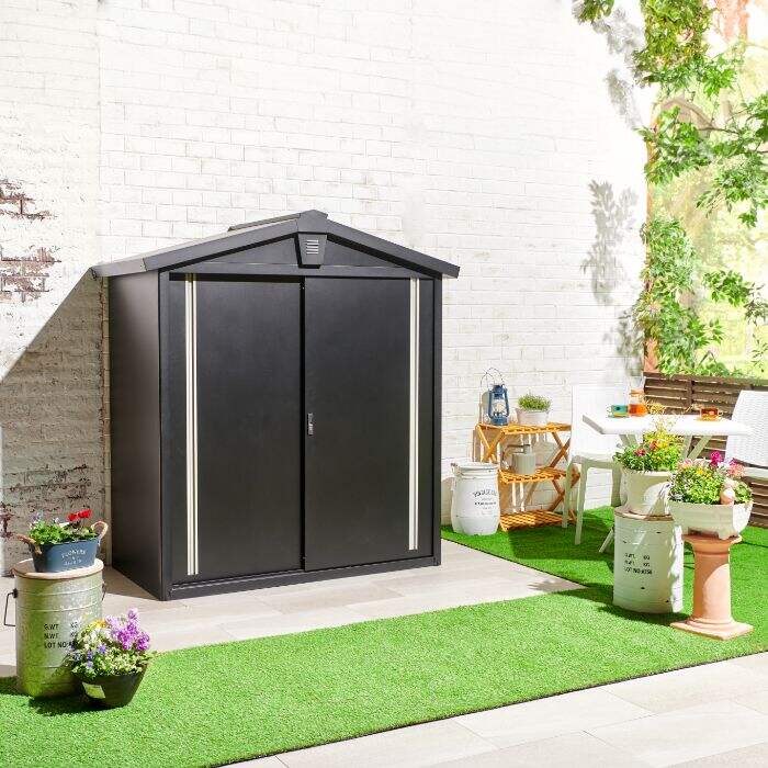 Unmatched Quality and Precision in Mobile Workbench Tool Chests