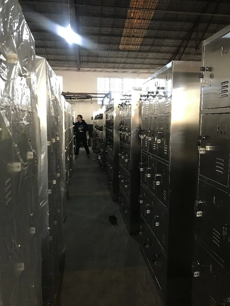 Philippines 140pcs+ 15 Door Stainless Steel Locker with Padlock Hasp