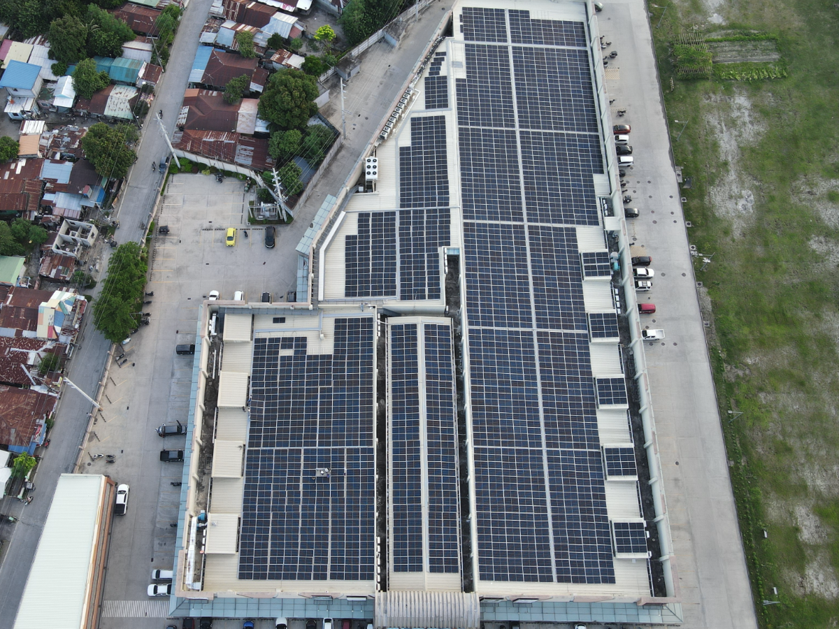 การเพิ่มความมั่นคงของโครงข่ายไฟฟ้าและการเสริมสร้างความยืดหยุ่นของชุมชนผ่านการผลิตพลังงานในระดับท้องถิ่น