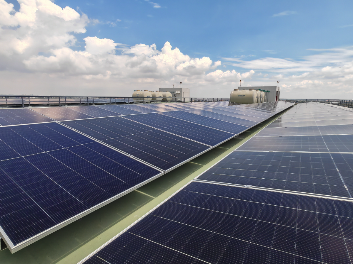 Advanced Predictive Analytics and Remote Monitoring