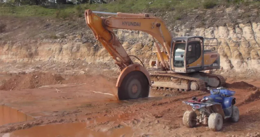 Modern Construction Equipment to Simplify Quarry Mining