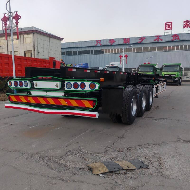 3 Axle Skeleton Trailer