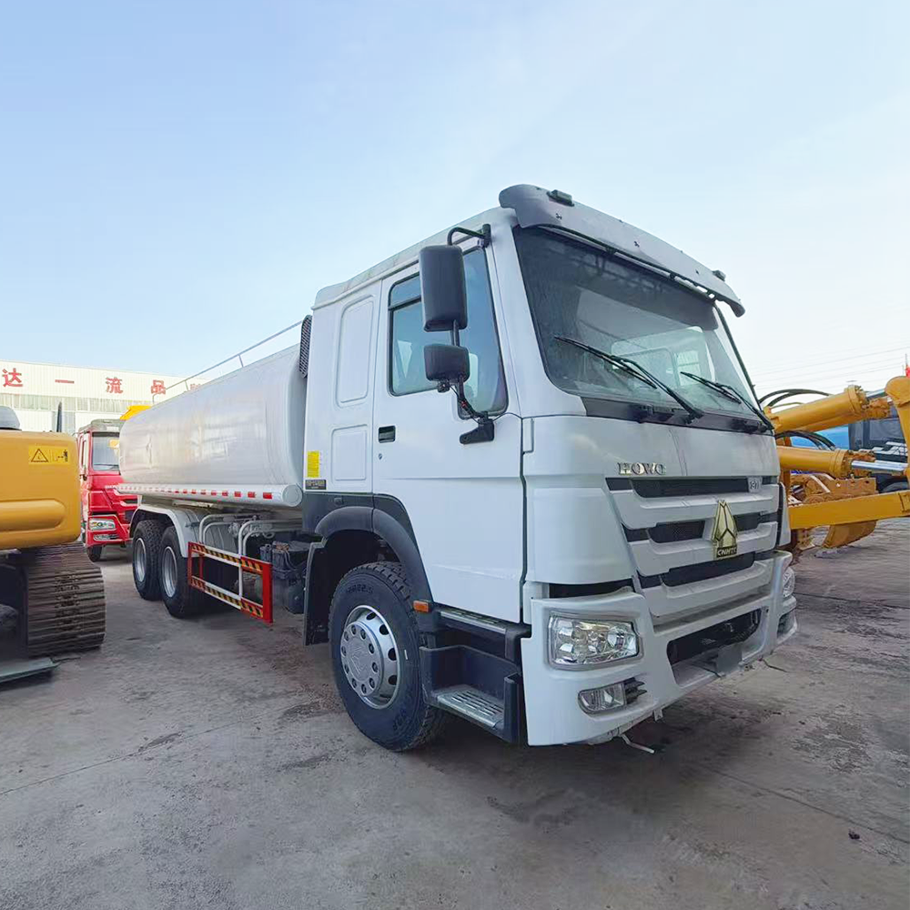 Howo Water Tanker Truck