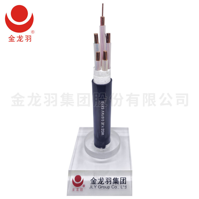 مساعدة عملاء سريعة وشاملة