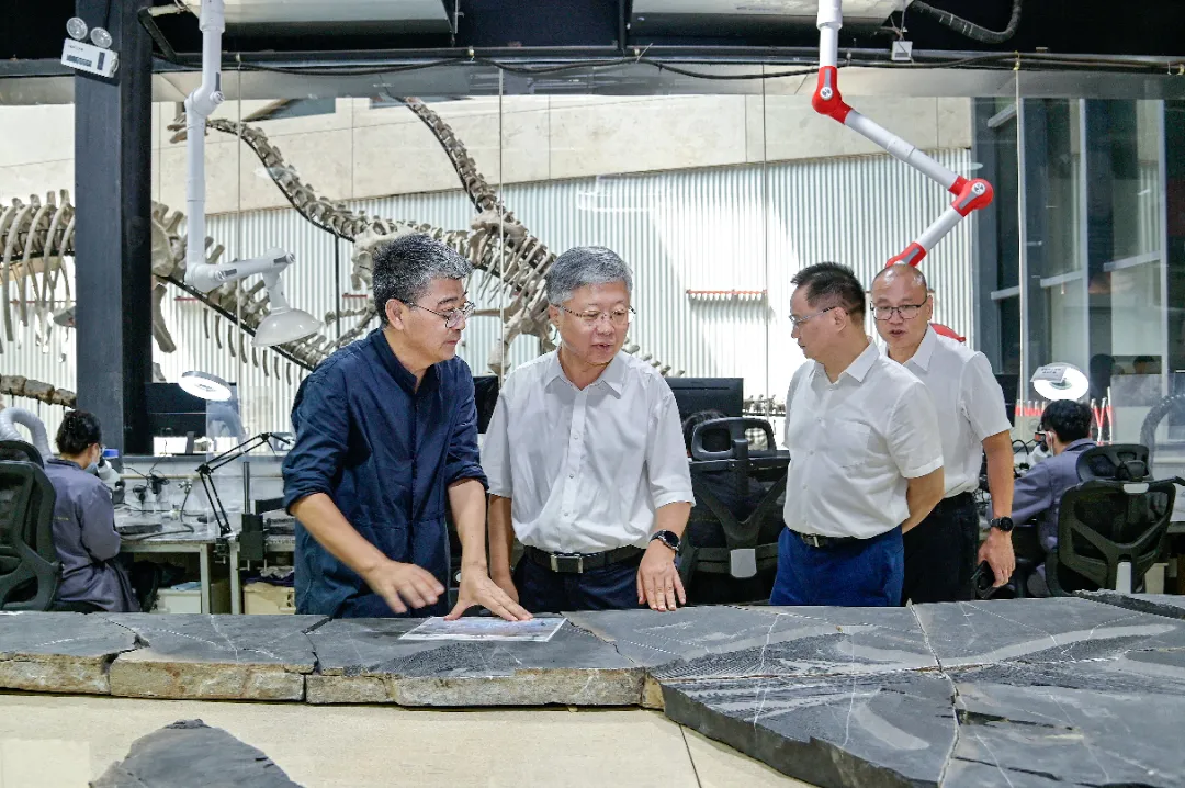 Fujian Provincial CPPCC Chairman Teng Jiacai Visits Yingliang Group for Inspection and Research (7).webp