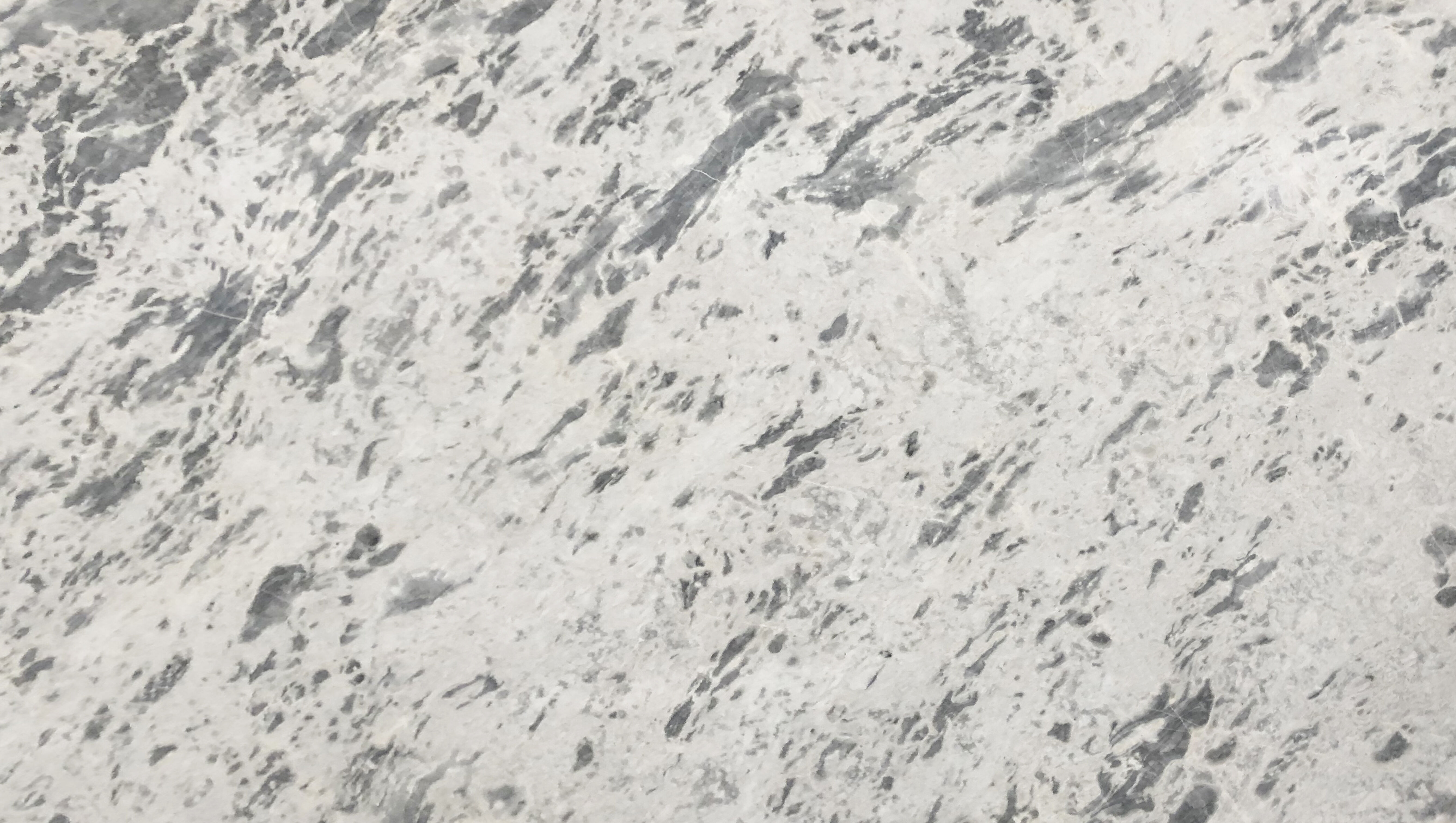 Alaska White White Natural Stone Marble with Gray Mottled Fragmented Texture