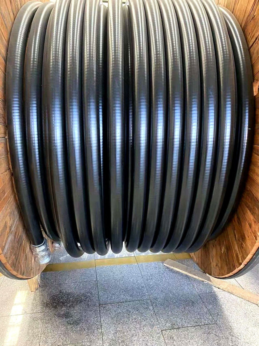 에어 디일렉트릭 코액셜 케이블: 고성능 신호 전송 케이블