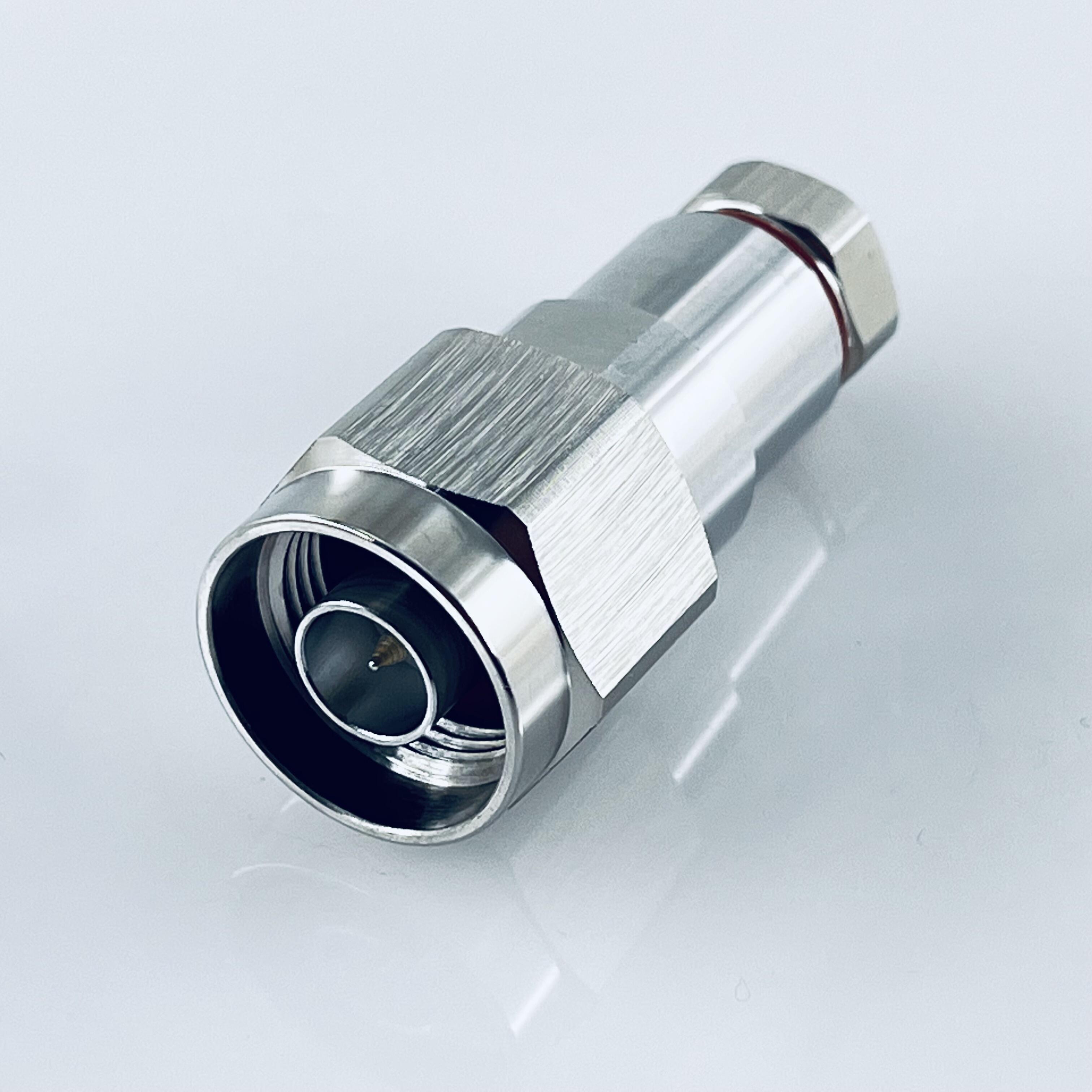 Conector N: Conector coaxial de RF y microondas ampliamente utilizado