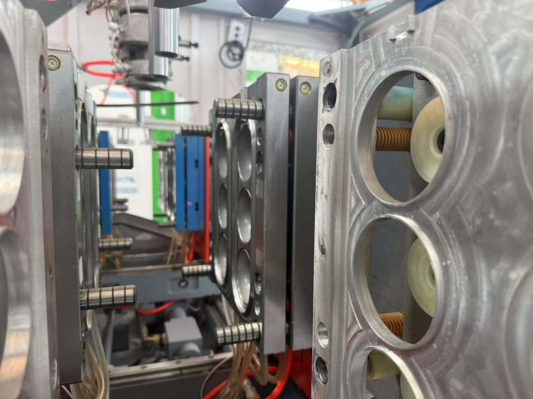 Μηχανή Κατασκευής Σφαιρικής Βάνας PVC Υψηλής Ποιότητας