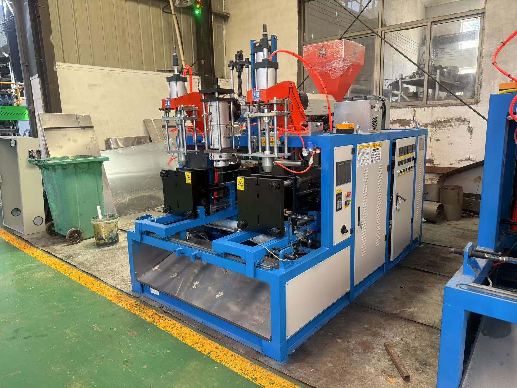 Μηχανήματα Φυσητικής Πλαστικών Δεξαμενών Υψηλής Ποιότητας