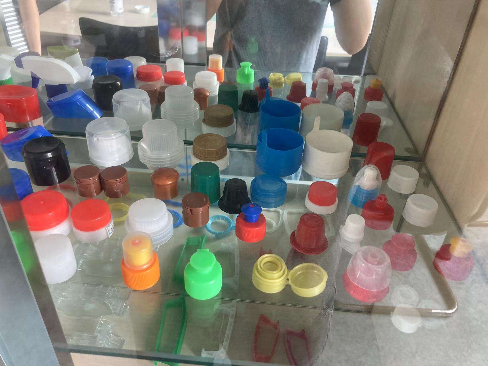 Plastic Cap Injection Molding Machine