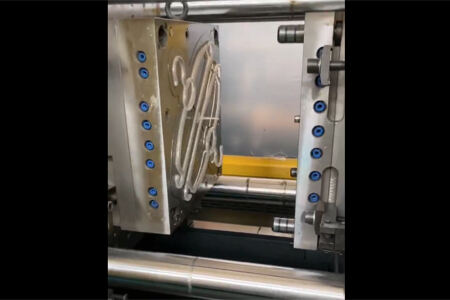 cloth hanger1700